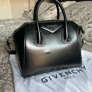 Givenchy Antigona Small Black
